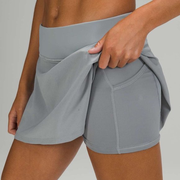 Lululemon Play Off The Pleats Mid Rise Skirt tennis run skort Rhino Grey sz 4 - Picture 3 of 9